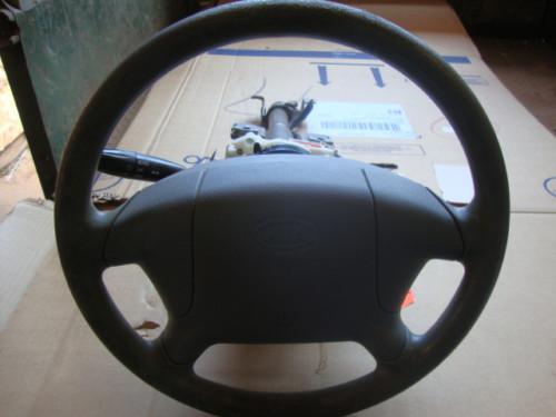 2004 kia rio steering column  w/ key & airbag oem