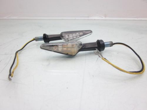 04 05 cbr 1000 rr blinker assembly