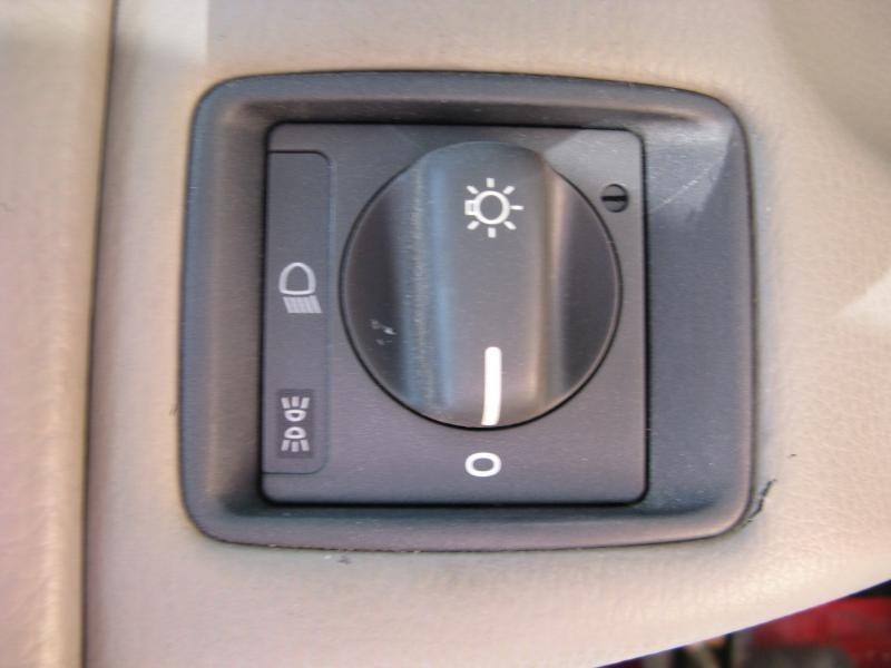 98 volvo v70 headlight head lamp switch 18889