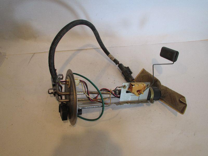 Find 99 00 FORD EXPEDITION FUEL PUMP ASSEMBLY 4X2 STANDARD SUSPENSION