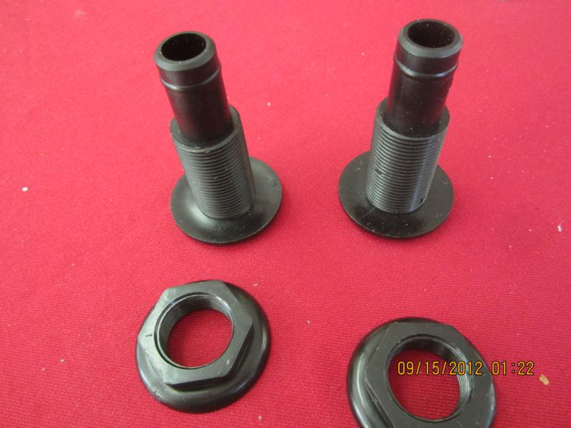 Attwood black thru-hull fittings-1 1/4"  barb-1/5/8" threads-accepts 3/4" hose