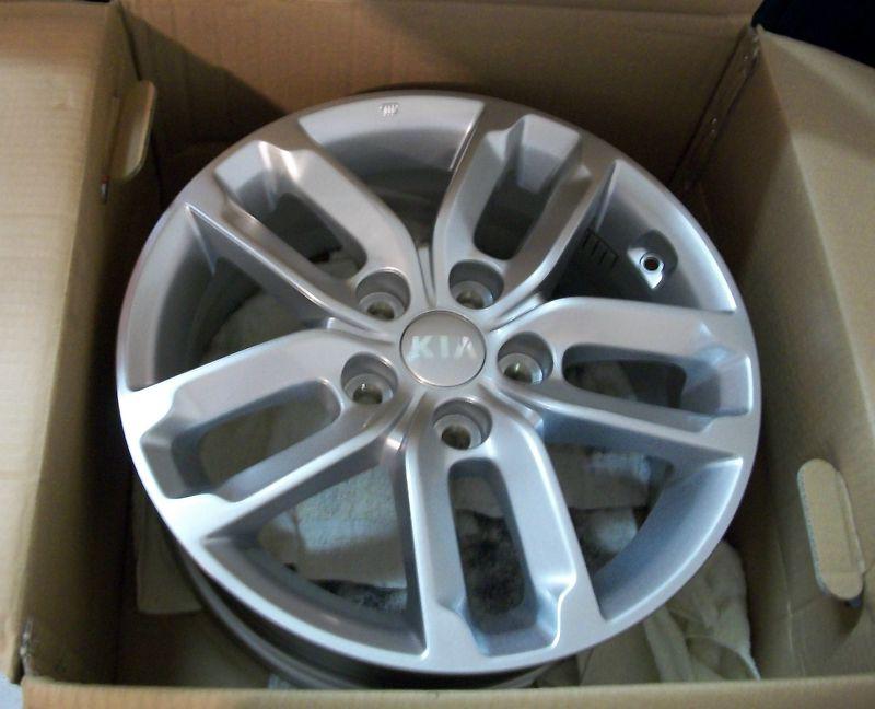 Find Set of 4 2013 Kia Optima Premium Wheels & Center Caps OEM in