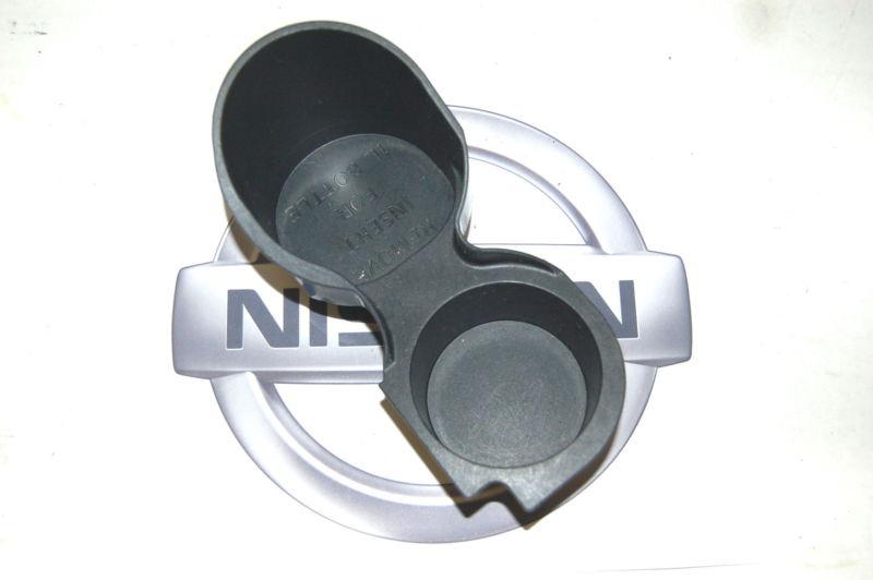 Sell NISSAN MAXIMA 00 01 02 03 04 Center Console Cup Holder Insert
