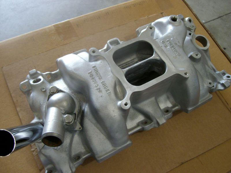 Sell CHEVY BOWTIE Z28 INTAKE MANIFOLD 14044836 Dated 112668 in