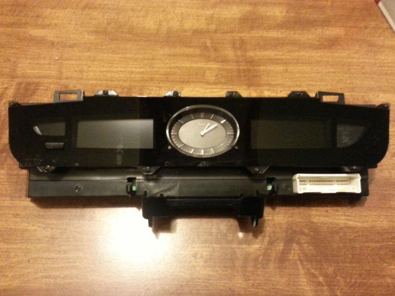 Sell Infiniti G35 climate control temperature display in Lexington