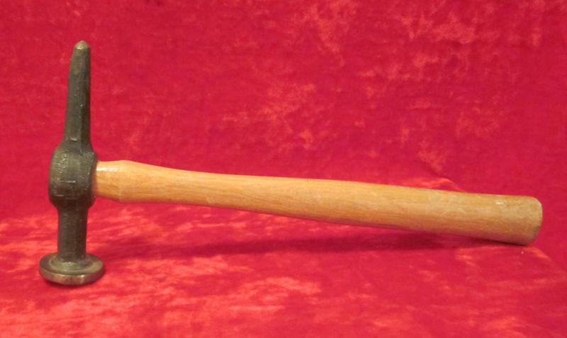 Wide nose peen auto body hammer 5" head very good condition