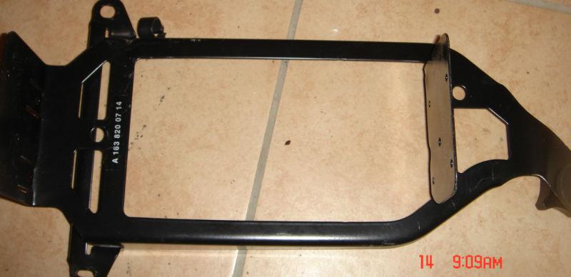 Mercedes ml 6cd changer bracket new a163 820 07 14 no reserve!n.r!free shipping!