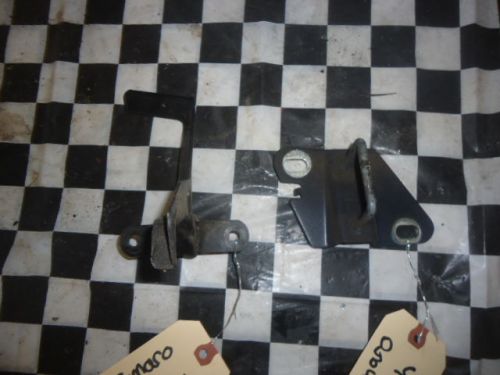 1998,99,00,01,02 camaro/z28/ss hood latch handle and striker!!!