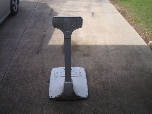 Mercury cast iron outboard boat motor stand