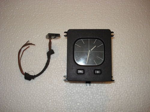 Bmw e30 analog dashboard clock