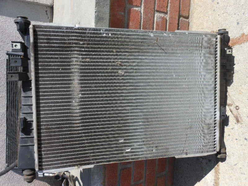 Sell 2004 JAGUAR X TYPE RADIATOR in Huntington Station, New York, US