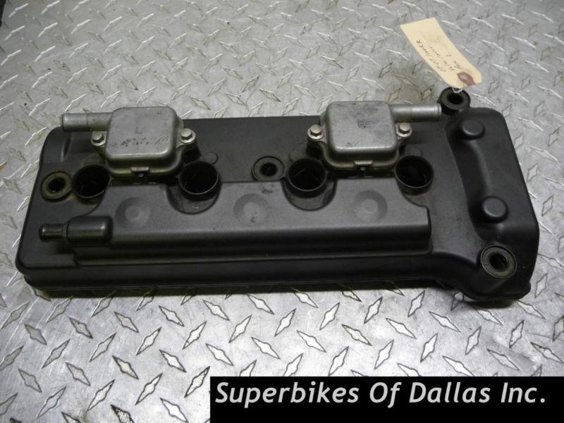 04-07 cbr 1000rr valve cover 