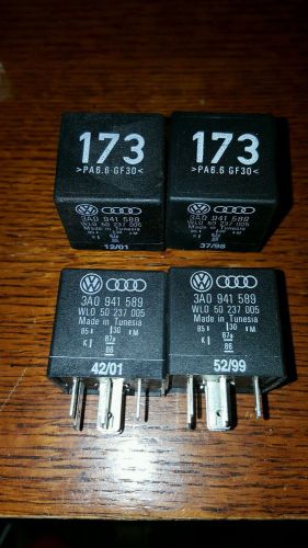 4-used oem vw audi passat  173 relay 3a0 941 589