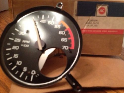 Chevrolet camaro tachometer - gm (25058541)