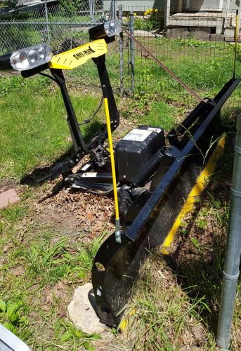 Sno-way 32 series commercial snow plow