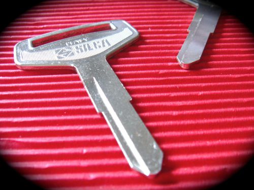 Daihatsu truck &amp; keyblank  dh3r x 2 , key blank-dh3r