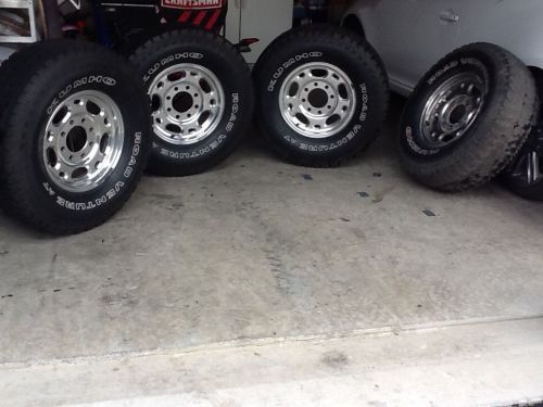 Aluminum rims and kumho