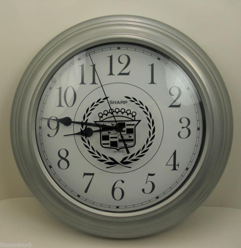 Cadillac big man-cave wall clock vintage cadillac logo crest ez read dial nice