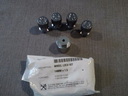 2011-2016-jeep-grand-cherokee-2012-2016-ram-1500-oem-wheel-locks-82212564