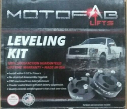 Motofab 11/2&#034; front leveling lift kit for 1999-2006 toyota tundra