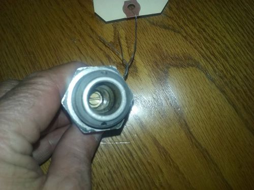 Lycoming oil relief valve 76159 good on all o-320 &amp; most lycoming