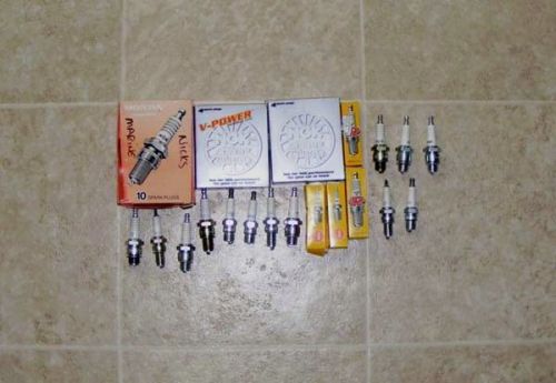 M1295 lot of misc ngk marine spark plugs 30 total plugs