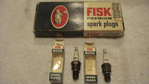 2 vintage fisk spark plugs w/original sleeve