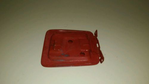 Nissan 300zx z31 gas cover