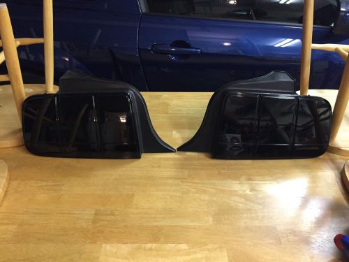 05-09 mustang black tinted sequential taillights