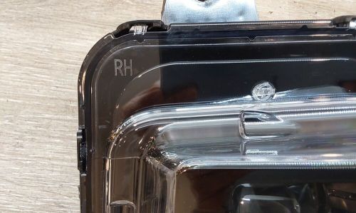 2022-2024 GMC Sierra 1500 LED Fog Light Right Passenger Side ASSY OEM 84550846, US $99.99, image 2
