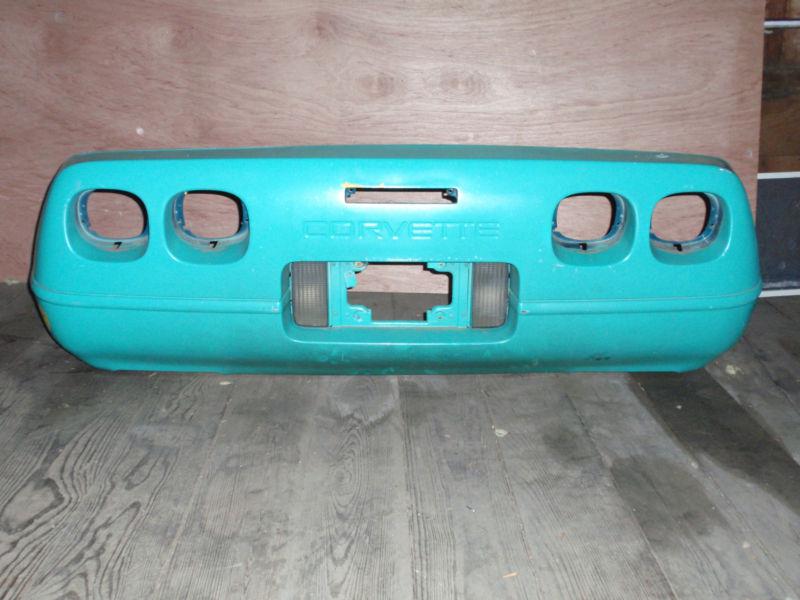 1991-1996 oem rear bumper cover