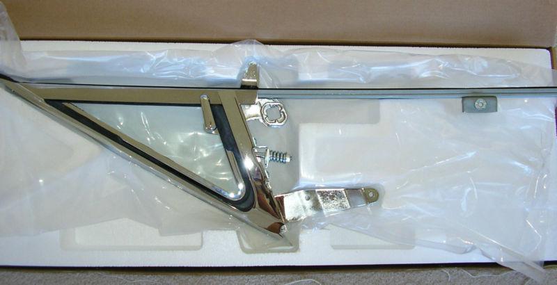 1968 ford mustang complete vent window assembly rh (clear glass)