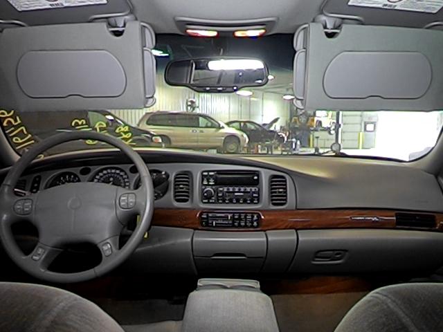2001 buick lesabre speedomter and radio trim dash bezel 2615954
