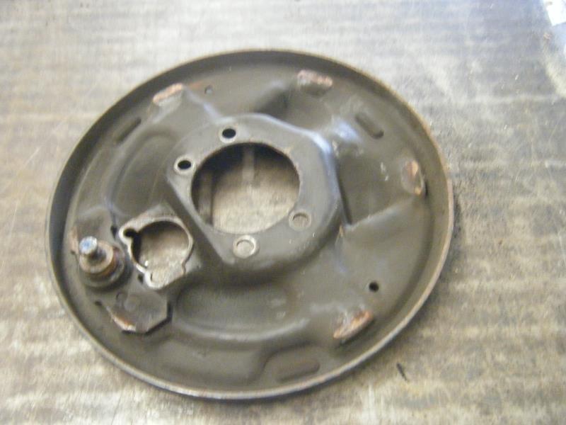 02 JEEP LIBERTY REAR BRAKE BACKING PLATE PASSENGERS 1 LIMITED 14001, US $34.99, image 2