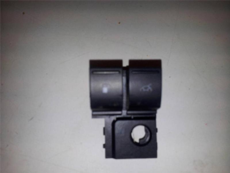 06 07 08 09 vw beetle oe gas door & hatch release buttons 1y0 959 551 a