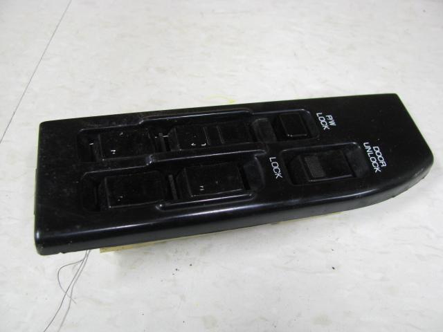 Drivers window switch 1993 93 nissan pathfinder 13311
