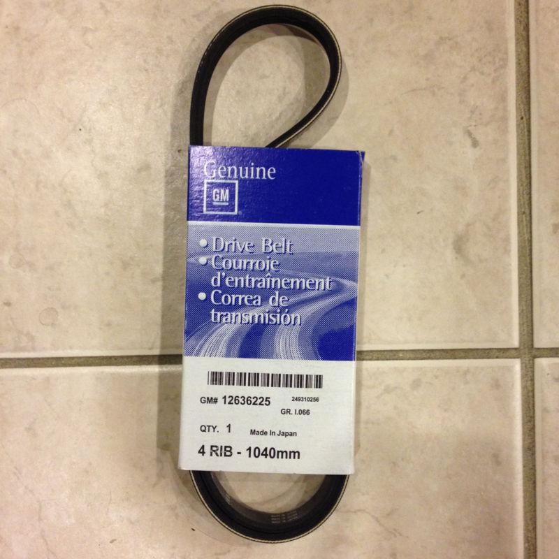 Sell CHEVROLET GM OEM 12636225 VBelt/Fan Belt/Accessory Drive Belt in