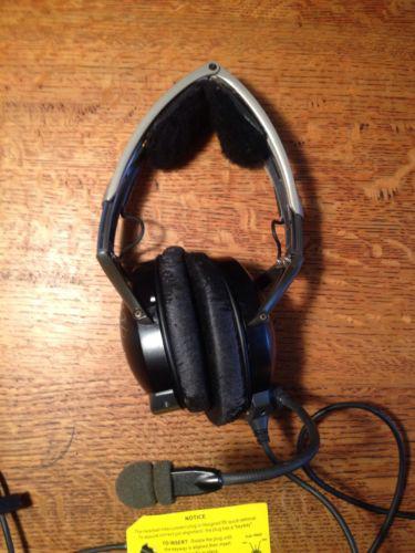 Bose headset x aviation noise reduction free shipping no reserve!