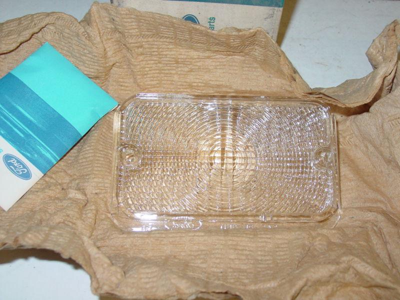 Ford nos marker light lense d1az-13208-a