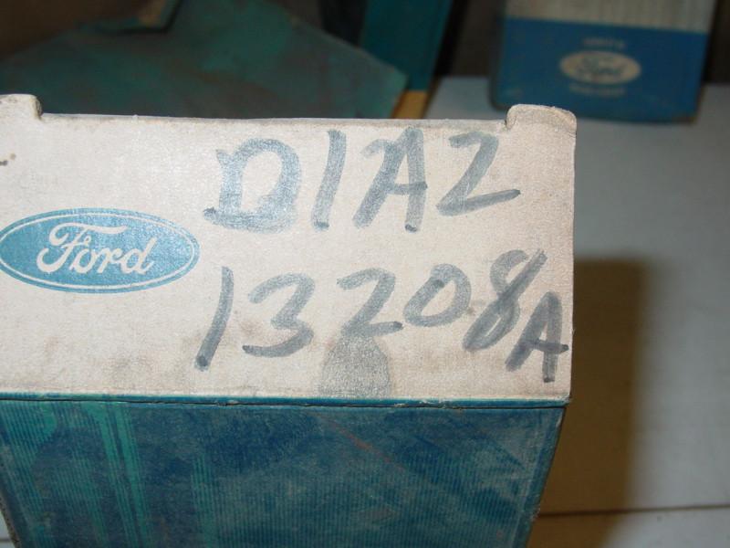 Ford NOS Marker Light Lense D1AZ-13208-A, US $9.99, image 2