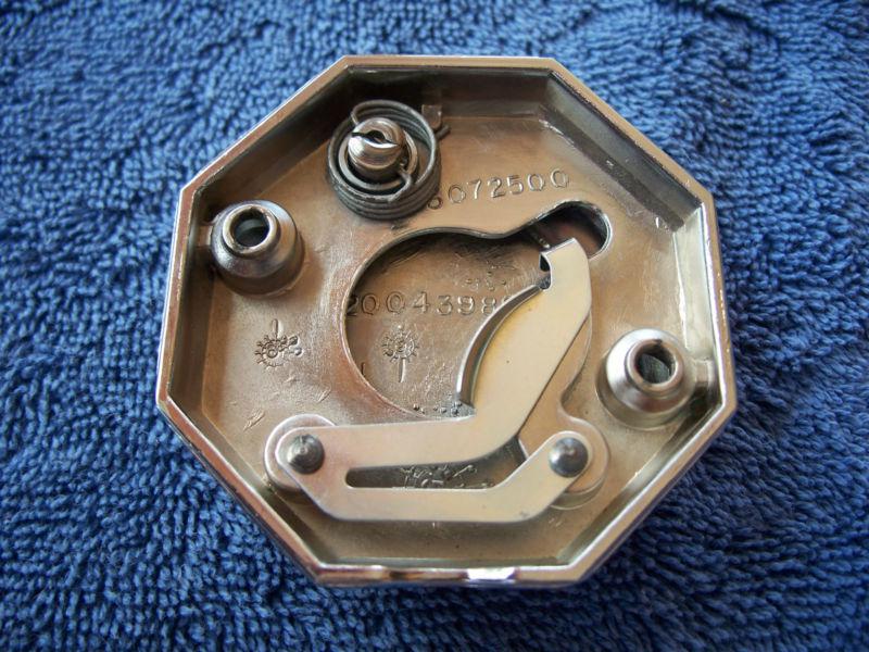 81 82 83 84 85 86 87 Pontiac Grand Prix trunk lock cover emblem OEM GM NOS!!!, US $74.99, image 6