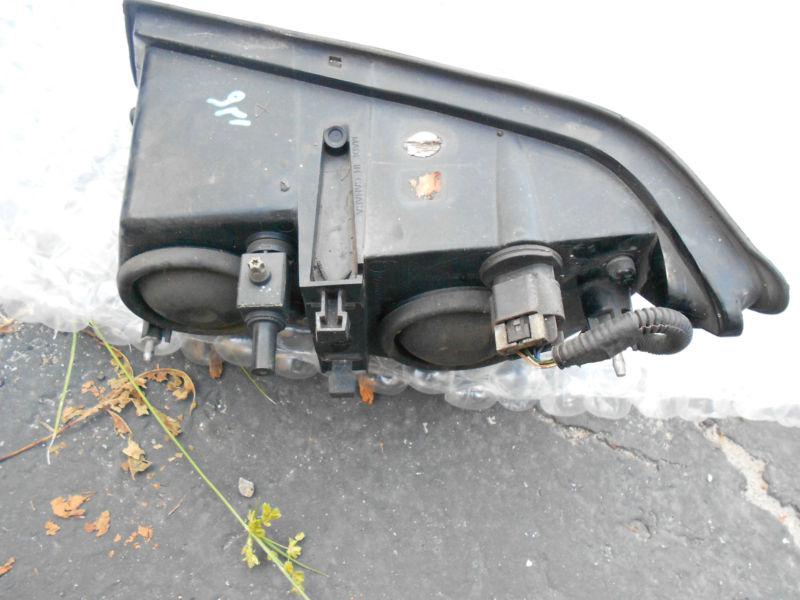 Purchase 200105 PONTIAC AZTEC HEADLIGHT HEAD LIGHT PASSENGER SIDE LEFT