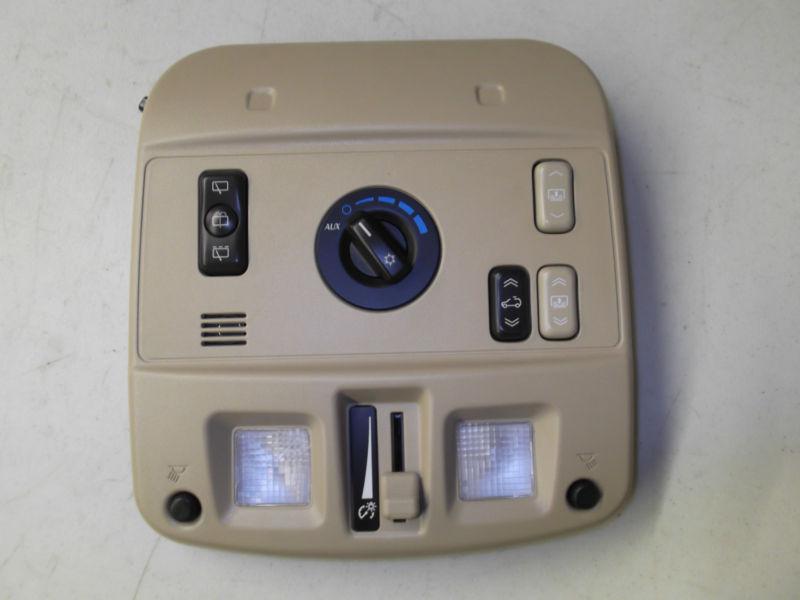 Purchase 04 05 06 Cadillac SRX Overhead Console W/ Map Lights