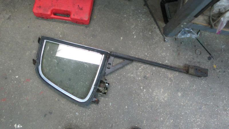 1936 packard standard 8 rf vent window with mechanism