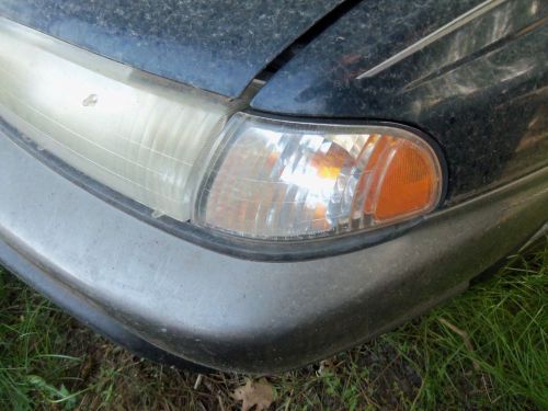 Subaru legacy outback awd front left driver marker light