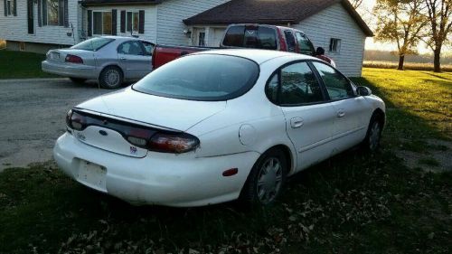 1996 ford taurus, freshly rebuilt transmission and great engine