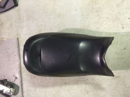 Ski doo rev mxz x renegade adrenaline blair 03-07 600 800 500 seat pad cushion