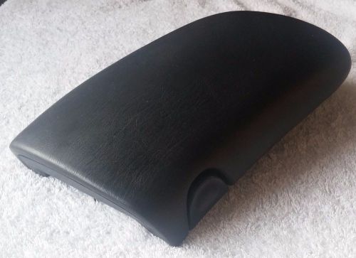 Monte carlo buick regal center console lid hinge armrest 2000 2001 2002 03 04 05