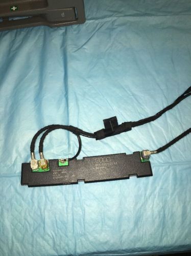 2007 audi a4 2.0l radio antenna booster # 8e5 035 225 af