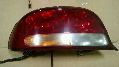1998-2002 oldsmobile intrigue lh driver taillight brake tail light id# 16523329
